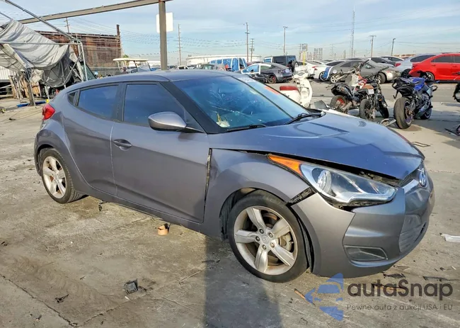 KMHTC6AD5EU215300: 74284325