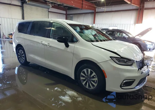 2C4RC1S7XSR572314: 72254135