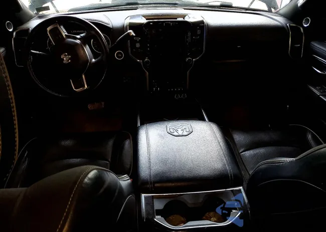 3C6UR5NLXNG324638: 99983465