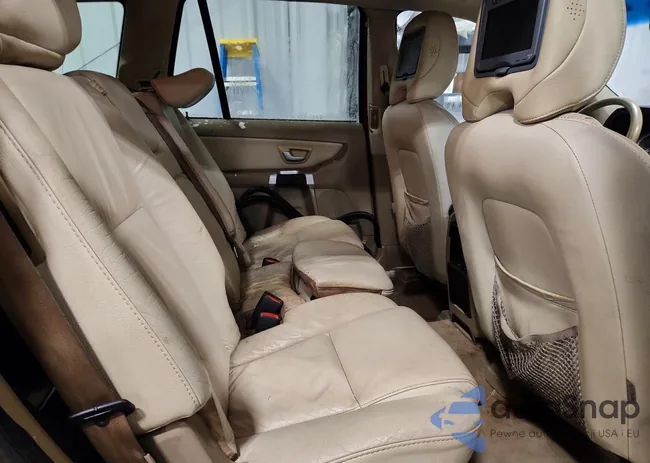 YV4952CZ3B1581485: 73670085