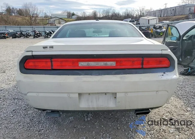 2C3CDYAG2EH307477: 72131015