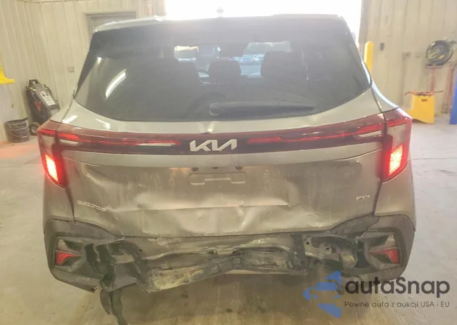 KNDEPCAA2R7653606: 99006825