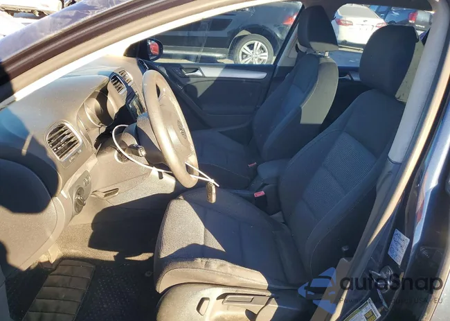 WVWDB7AJ6CW211894: 73746185