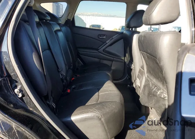 JN8AZ1MWXAW136718: 72772775