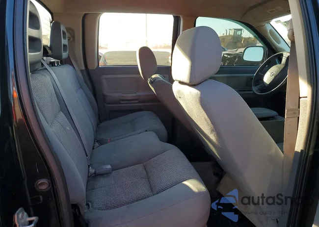 1D3HE48P57S202352: 99223945