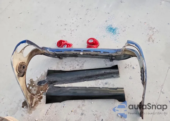 WMEEJ3BA2FK794993: 72649255