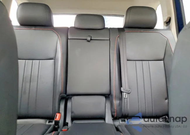 3VVNB7AX2RM205061: 73799285