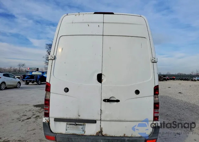 WD0PE845X85282948: 72392465