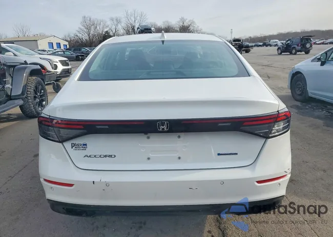 1HGCY2F60RA052038: 74641595