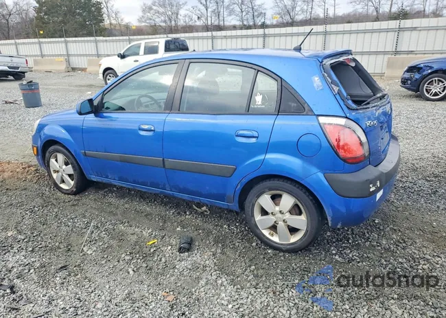 KNADE163X86393814: 98833005