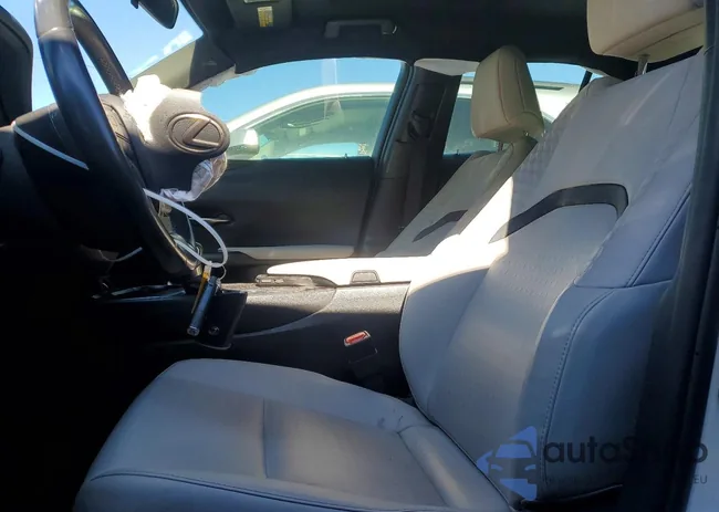 JTHY3JBH5K2003940: 98432455