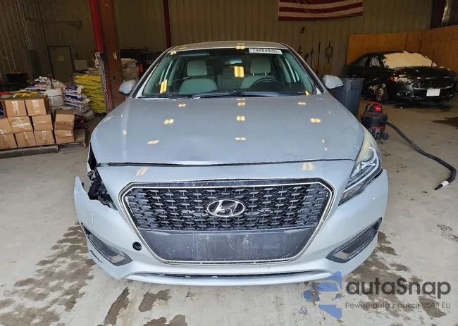 KMHE24L16GA015503: 74884935