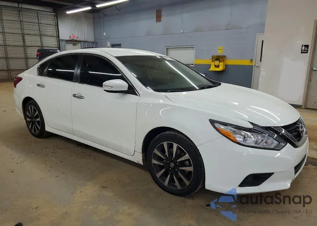 1N4AL3AP3JC152093: 99317245