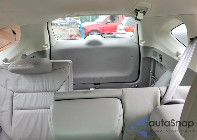 2HKRM4H76EH641104: 72282275