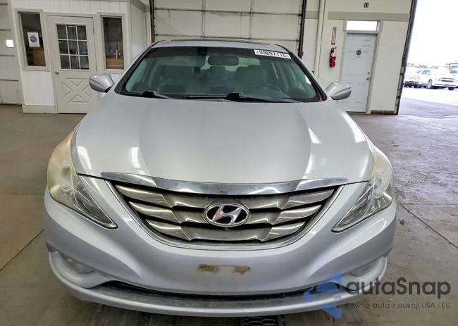 5NPEC4AC3BH152437: 99807115