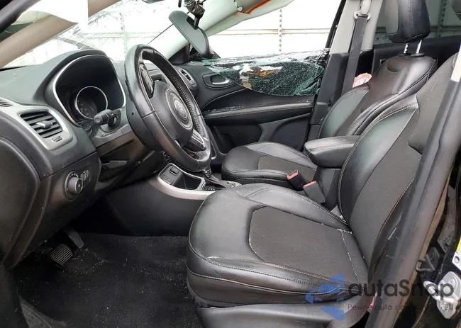 3C4NJCBB3JT228811: 72429205