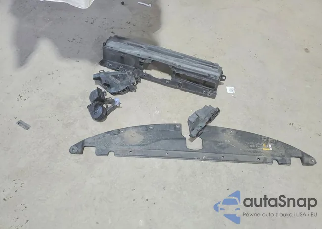 2C4RC1GG6LR272604: 72306395