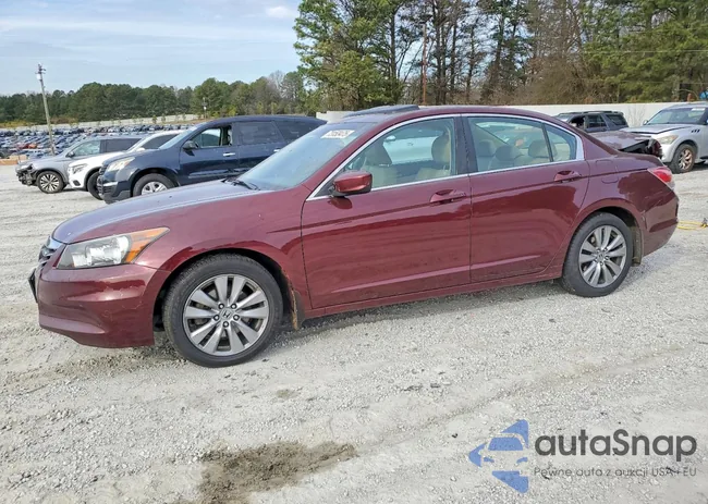 1HGCP2F87CA132464: 73153475