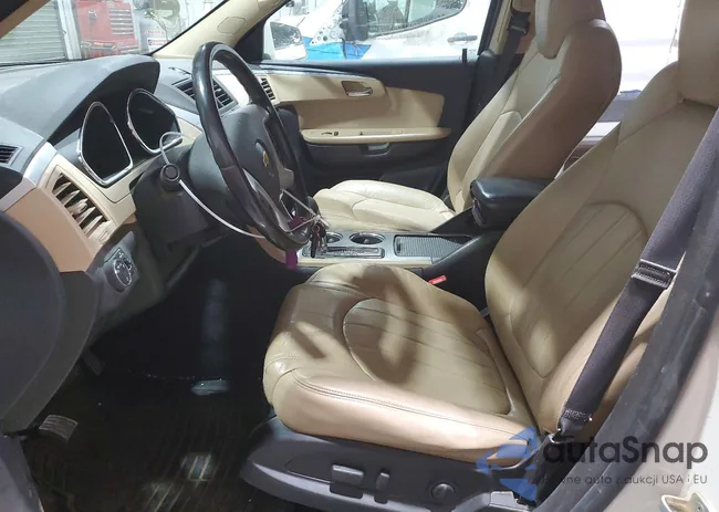 1GNKVLED7CJ267567: 72683605