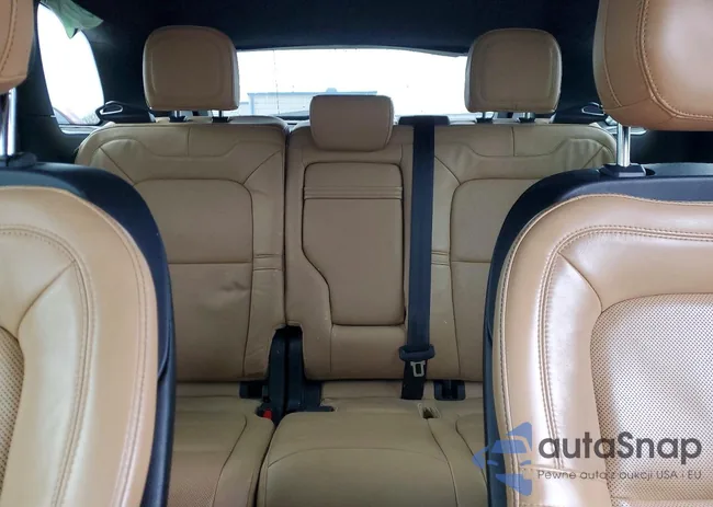 5LMCJ2C99LUL03753: 73693235