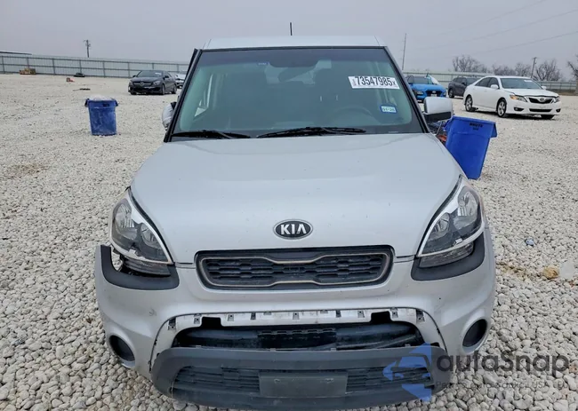 KNDJT2A55D7498937: 73547985