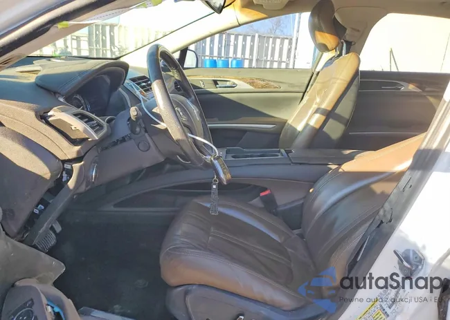 3LN6L2LU9DR801426: 72998215