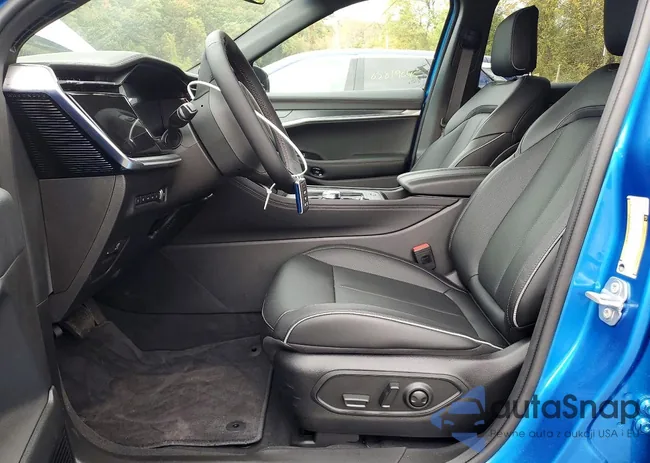 3C4RJNCK1ST583294: 72635805