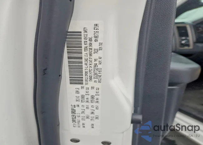 3C6JD6AT7CG279944: 72820195