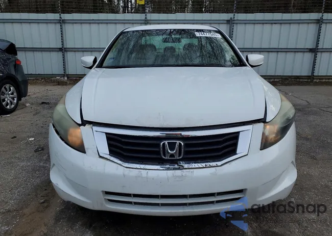 1HGCP2F39AA105557: 74477545