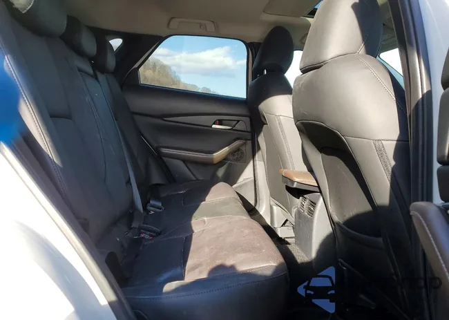 3MVDMBEYXRM717806: 73737135