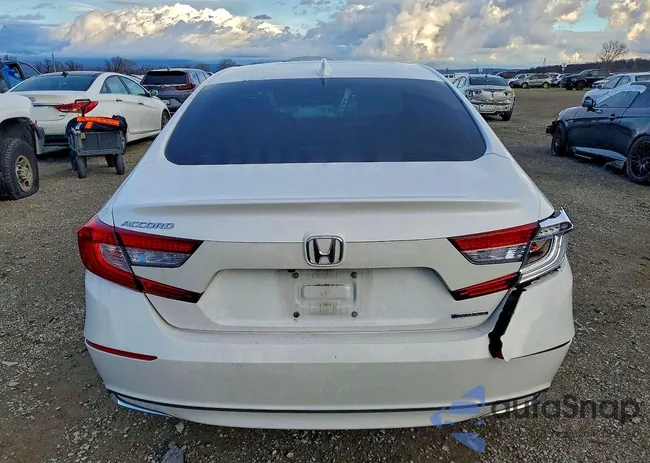 1HGCV3F55KA021024: 99577235