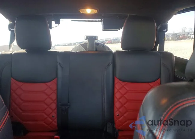 1C4BJWDG2GL155254: 73418855