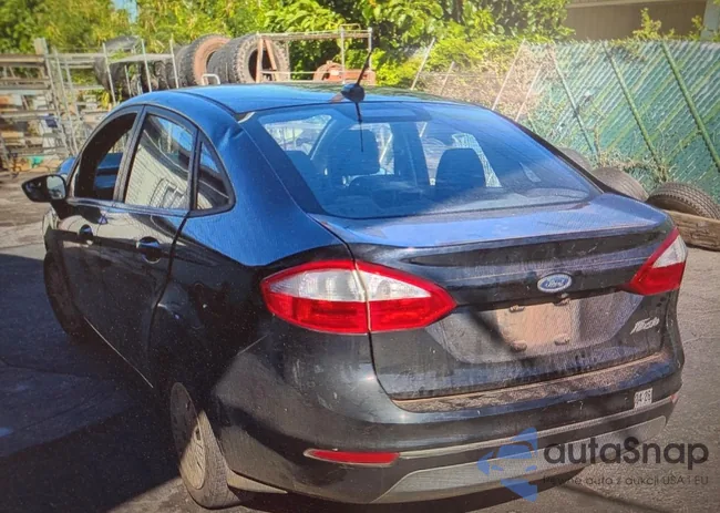 3FADP4AJ2KM109724: 95529075