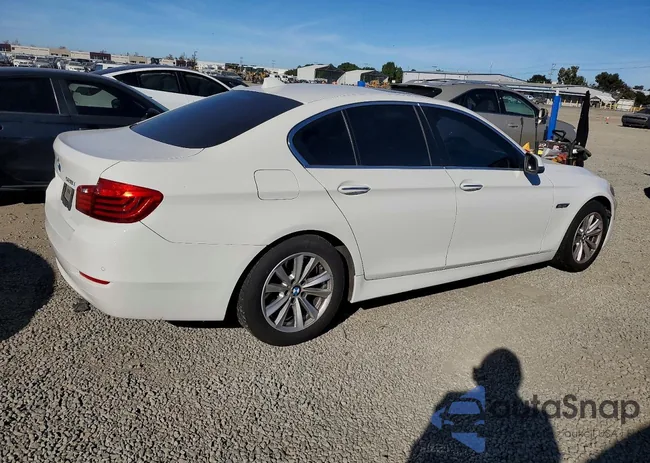 WBA5A5C51FD515174: 73879375