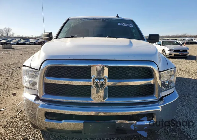 3C6UR5DL1JG278273: 73909535