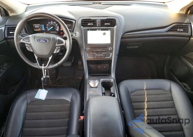 3FA6P0H7XJR191411: 98976895