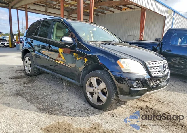 4JGBB8GB2AA594977: 73881585