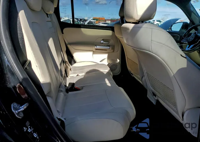 W1N4M4HB0PW270798: 73380695