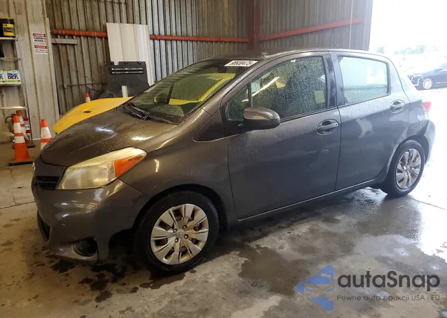 JTDKTUD30CD516612: 98930475