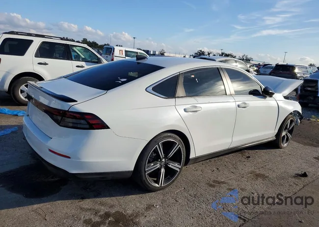 1HGCY2F54RA002931: 99522675