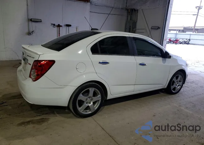 1G1JE5SB7F4204743: 73618225