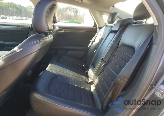 3FA6P0LU9HR357103: 74051645