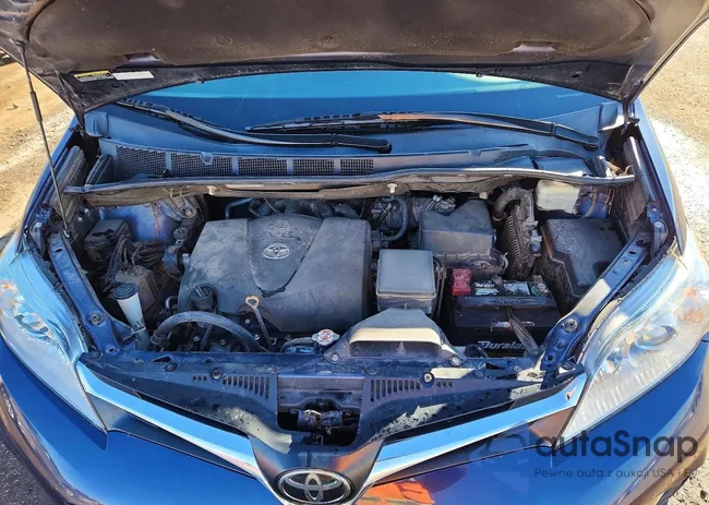 5TDJZ3DC5JS202055: 73537175