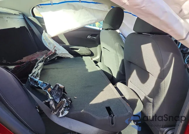 1G1JD5SB9L4109082: 99163295