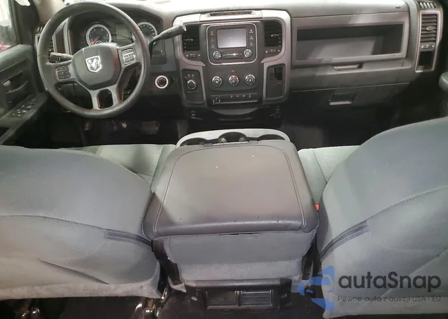 3C6UR5HL2JG371362: 73639545