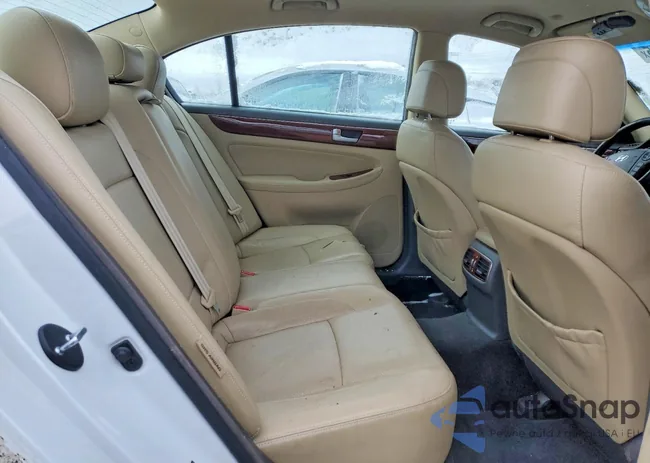 KMHGC4DD8CU196935: 75671315