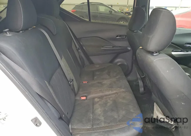 3N1CP5CU0KL559111: 72965365