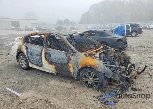 1N4AL2AP9CN533576: 99498205