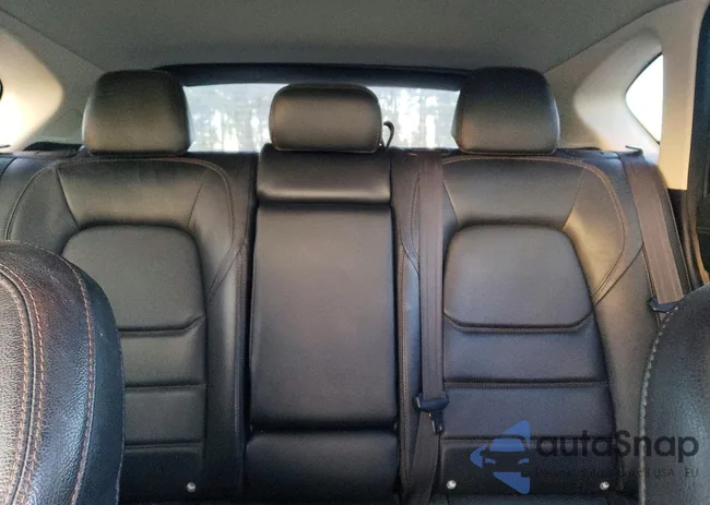 JM3KFADMXJ0304584: 99039895