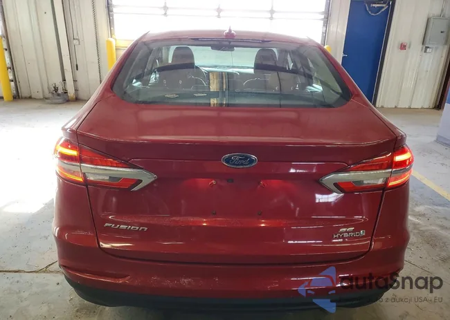 3FA6P0LU0LR220687: 74095985